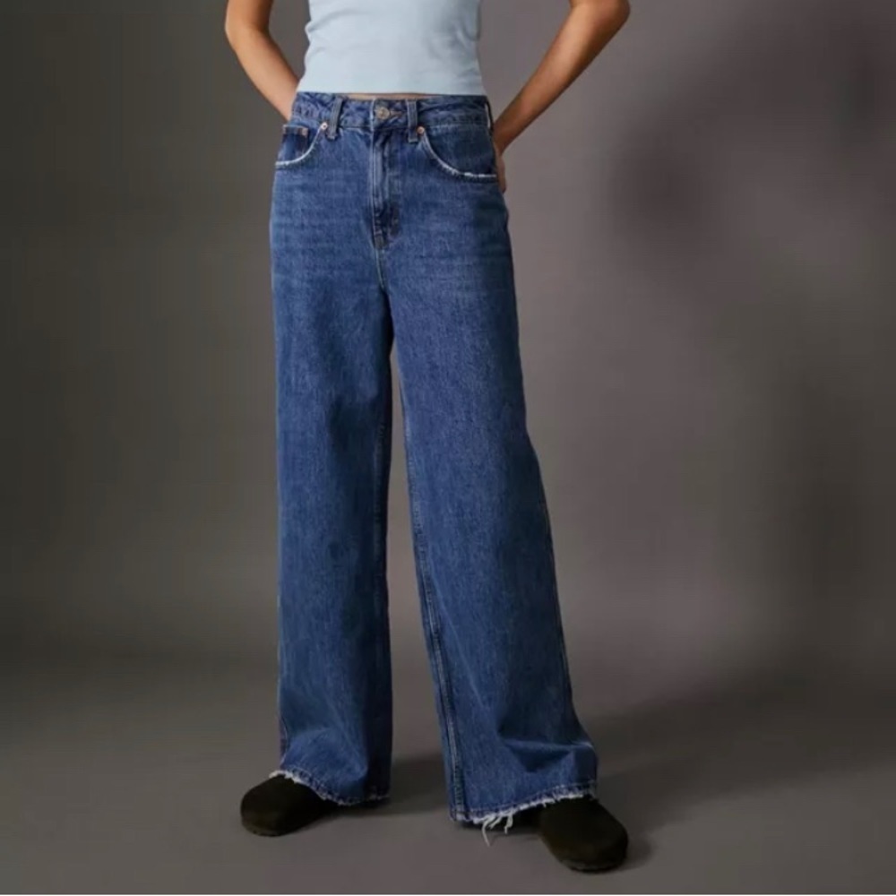 Urban outfitters BDC Puddle dark denim relax fit blue Jeans